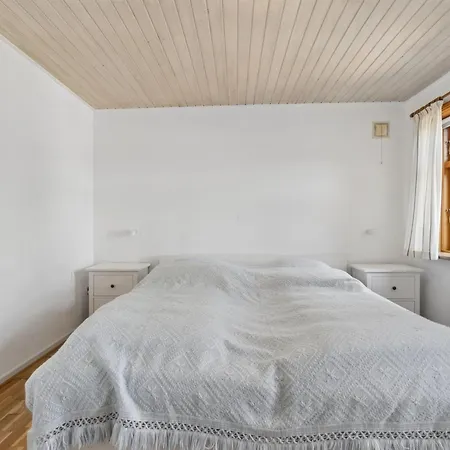 Helge - 10km From The Sea By Interhome * 론네
